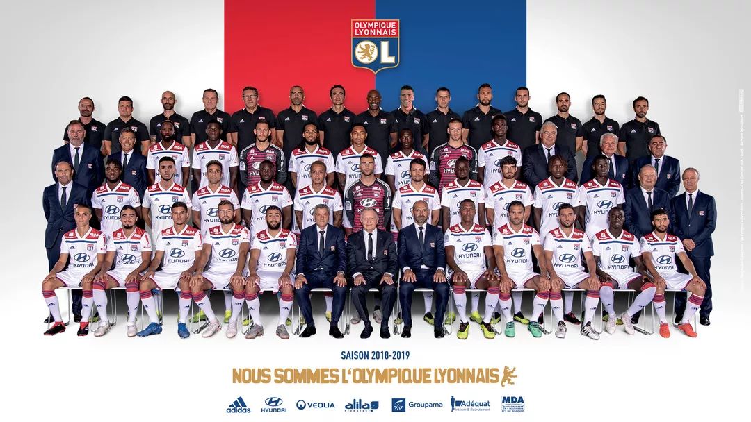 B费本赛季联赛被过25次，排所有英超球员第一位（英超本季被过次数榜：B费25次居首）