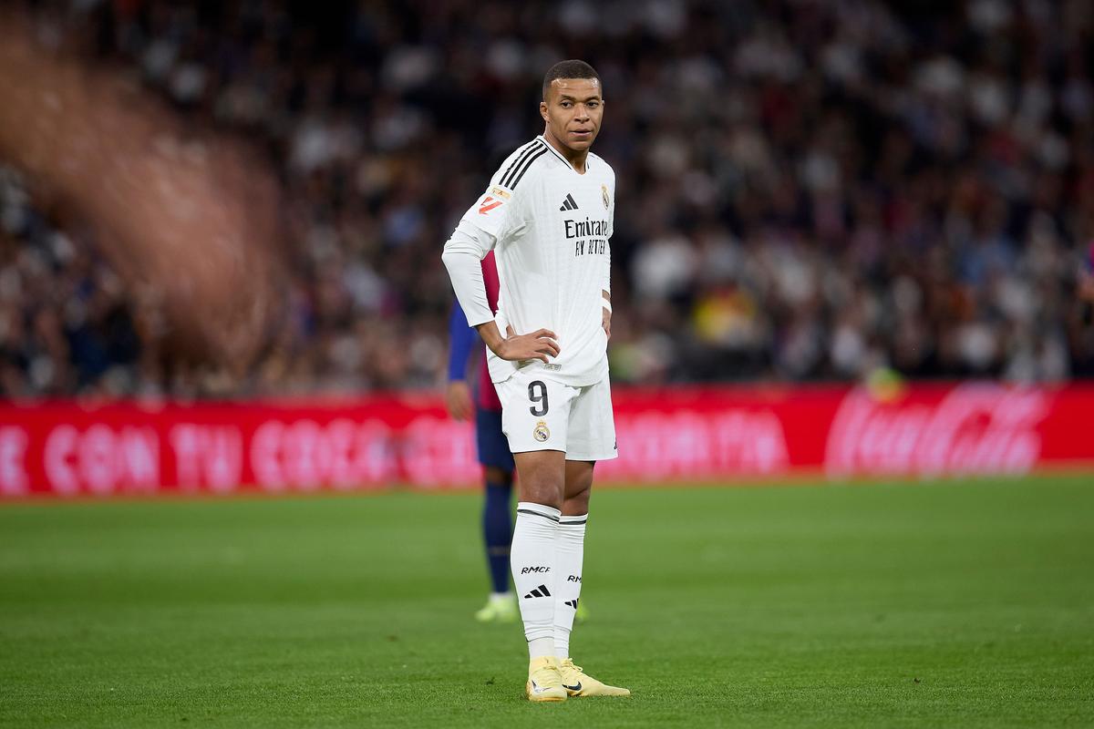 安布：在没中锋的情况下，普利希奇搭莱奥可能存在兼容问题（安布：缺少中锋支点时，普利希奇与莱奥或难以兼容）