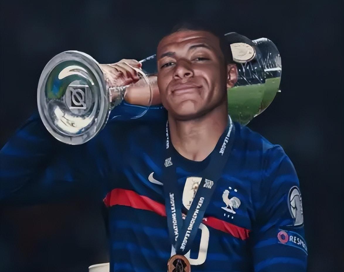 1球1造点，官方：布拉欣·迪亚斯当选非洲杯揭幕战全场最佳（布拉欣·迪亚斯一射一造点，官方评为非洲杯揭幕战全场最佳）