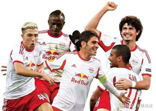 皇马客场3-0击败毕巴，维尼修斯表现低迷，全场仅射正1次，状态持续下滑。（皇马客场三球零封毕巴，维尼修斯表现黯淡仅1次射正，状态仍在下滑）