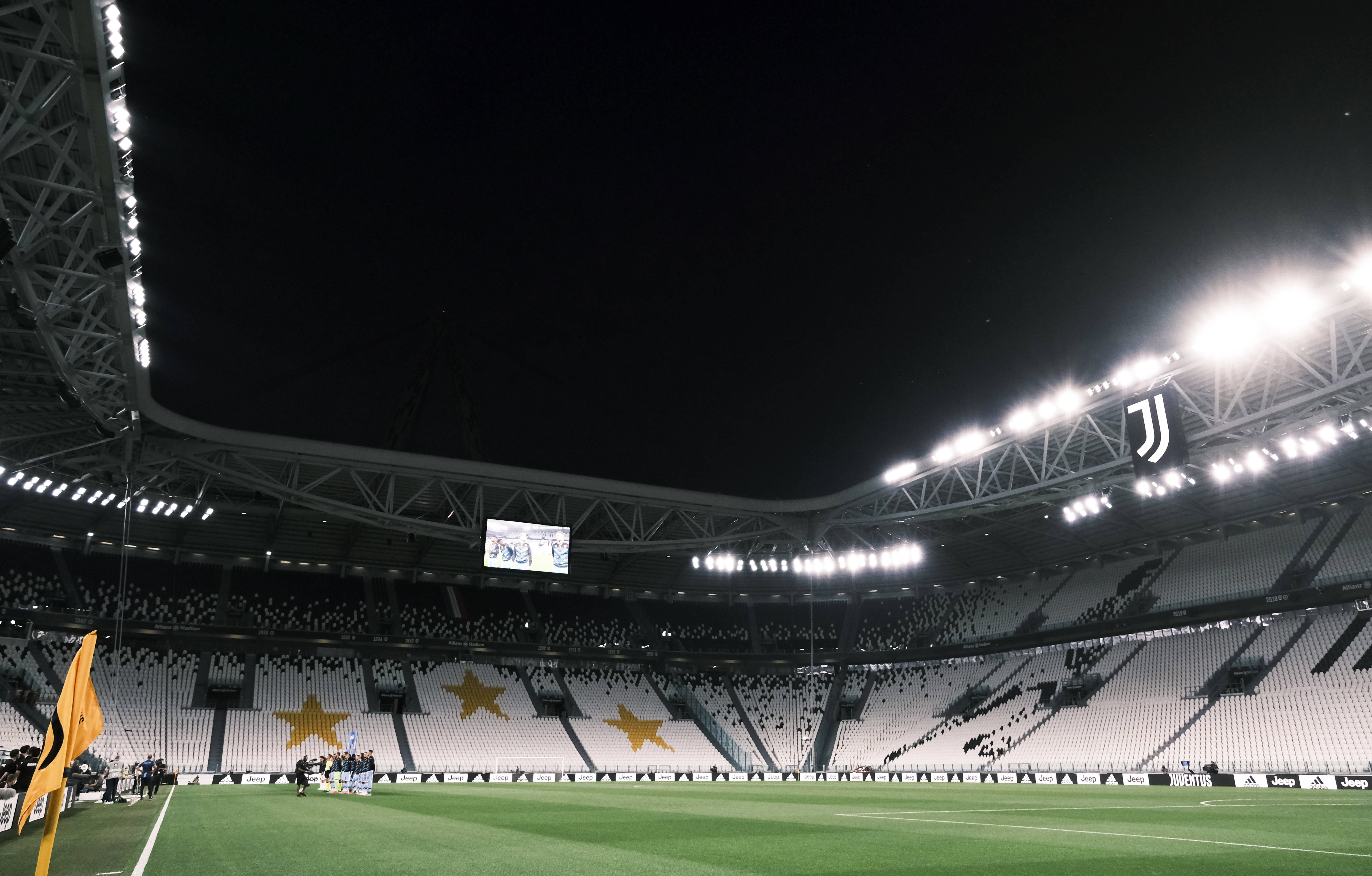 佩莱格里尼：我们正走在正确的道路上；现在我的身体状况很好（佩莱格里尼：球队正朝着正确方向前进，我目前的身体状态良好）