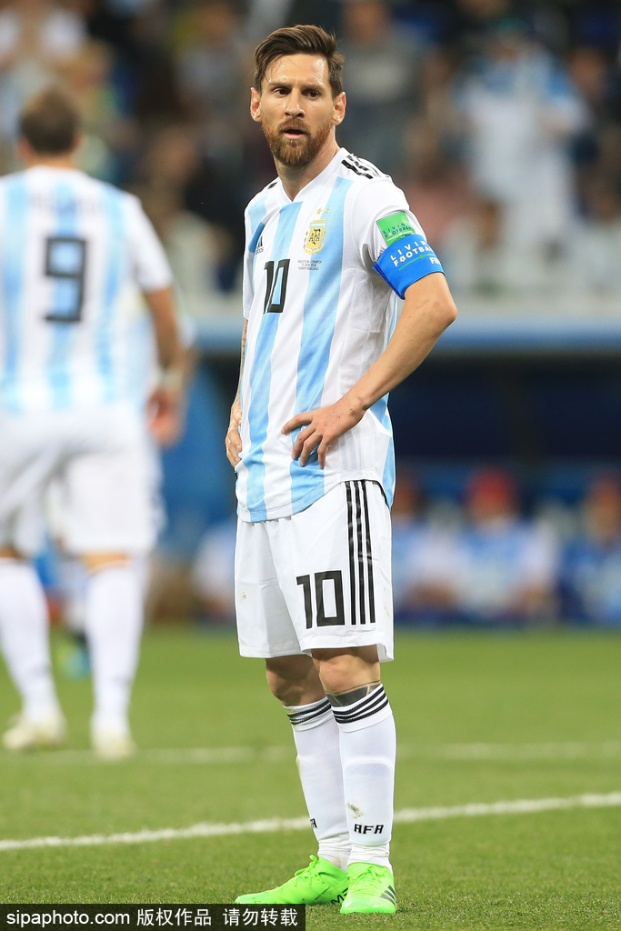 别抱太大希望？记者：姆巴佩今晚对阵曼城大概率替补（记者：姆巴佩今夜战曼城恐难首发）