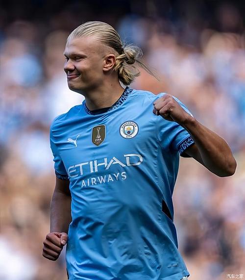 大连英博外援拉布亚德离队，本赛季表现起伏，遭质疑，终与俱乐部解约。（大连英博外援拉布亚德与俱乐部解约离队：赛季表现起伏惹质疑）