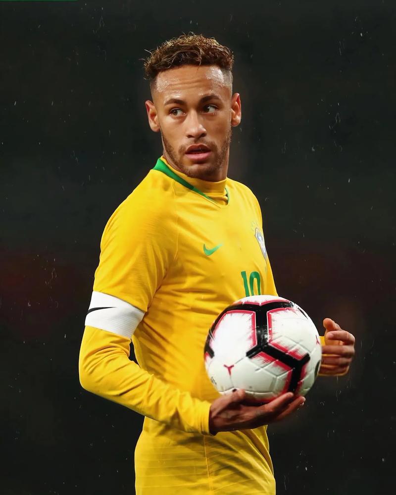 剑南春｜那不勒斯2-1尤文，霍伊伦双响，伊尔迪兹难救主（剑南春｜那不勒斯2-1力克尤文，霍伊伦梅开二度，伊尔迪兹独木难支）