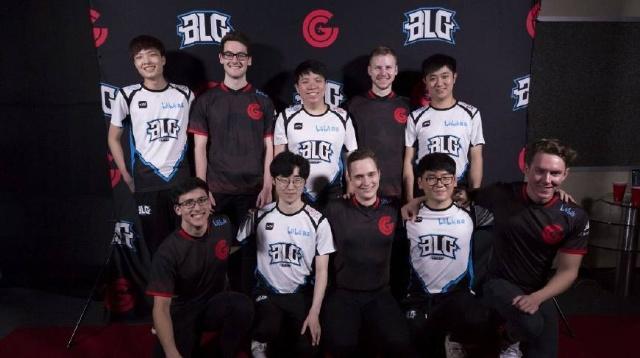 接揭示了球 接揭示了球